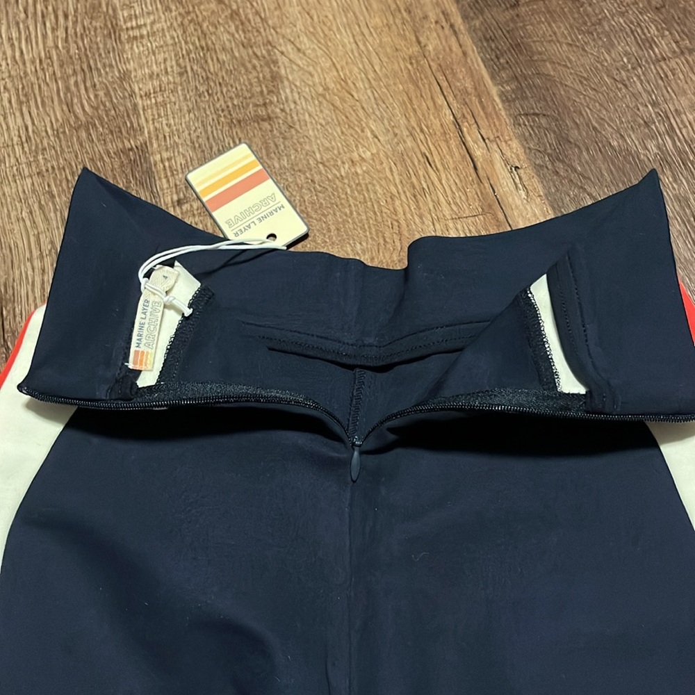 Marine Layer Archive Womens Jordan Navy Ponte Cropped Straight Leg - Picture 8 of 9